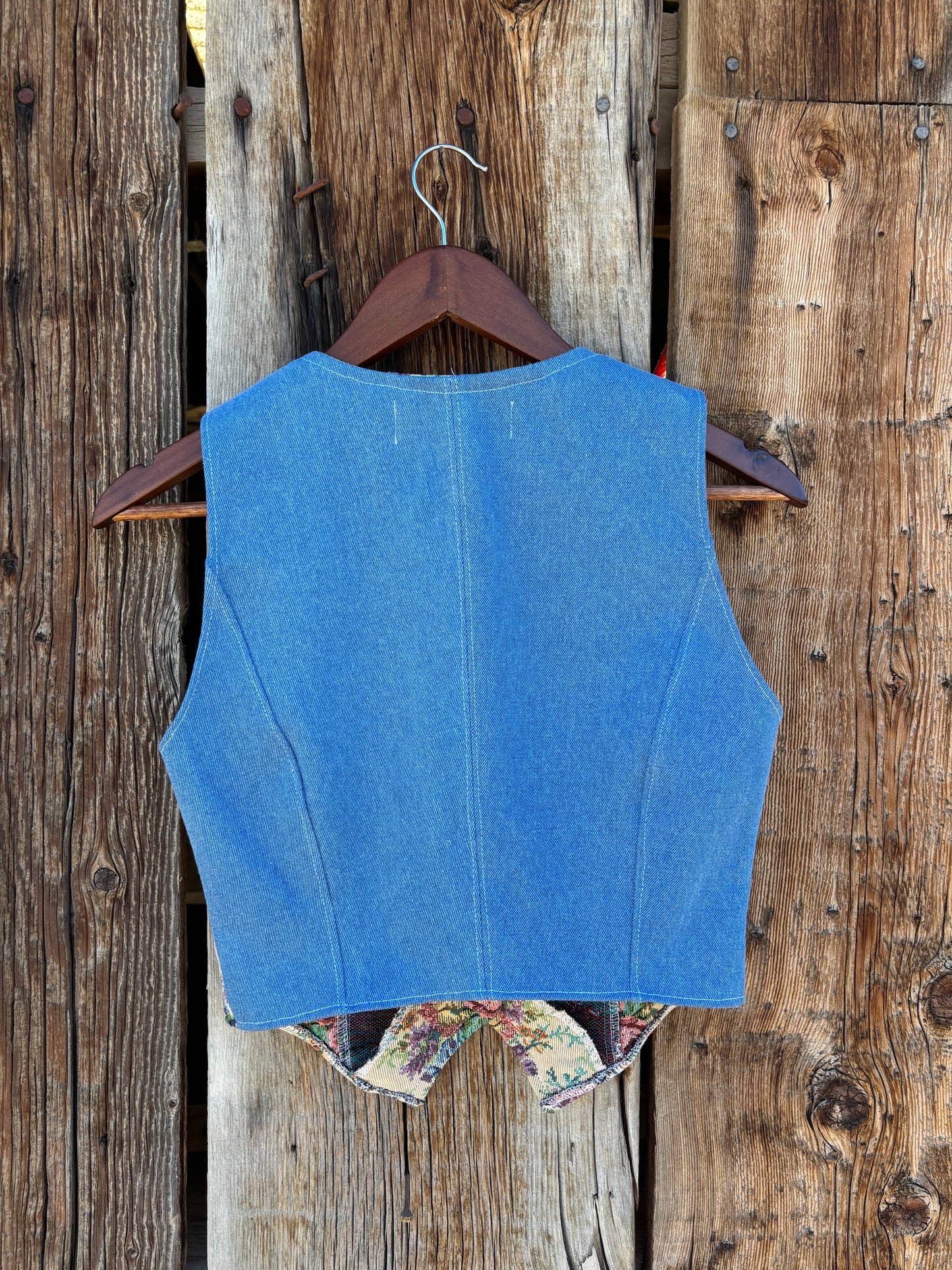 Two tone vest- preorder